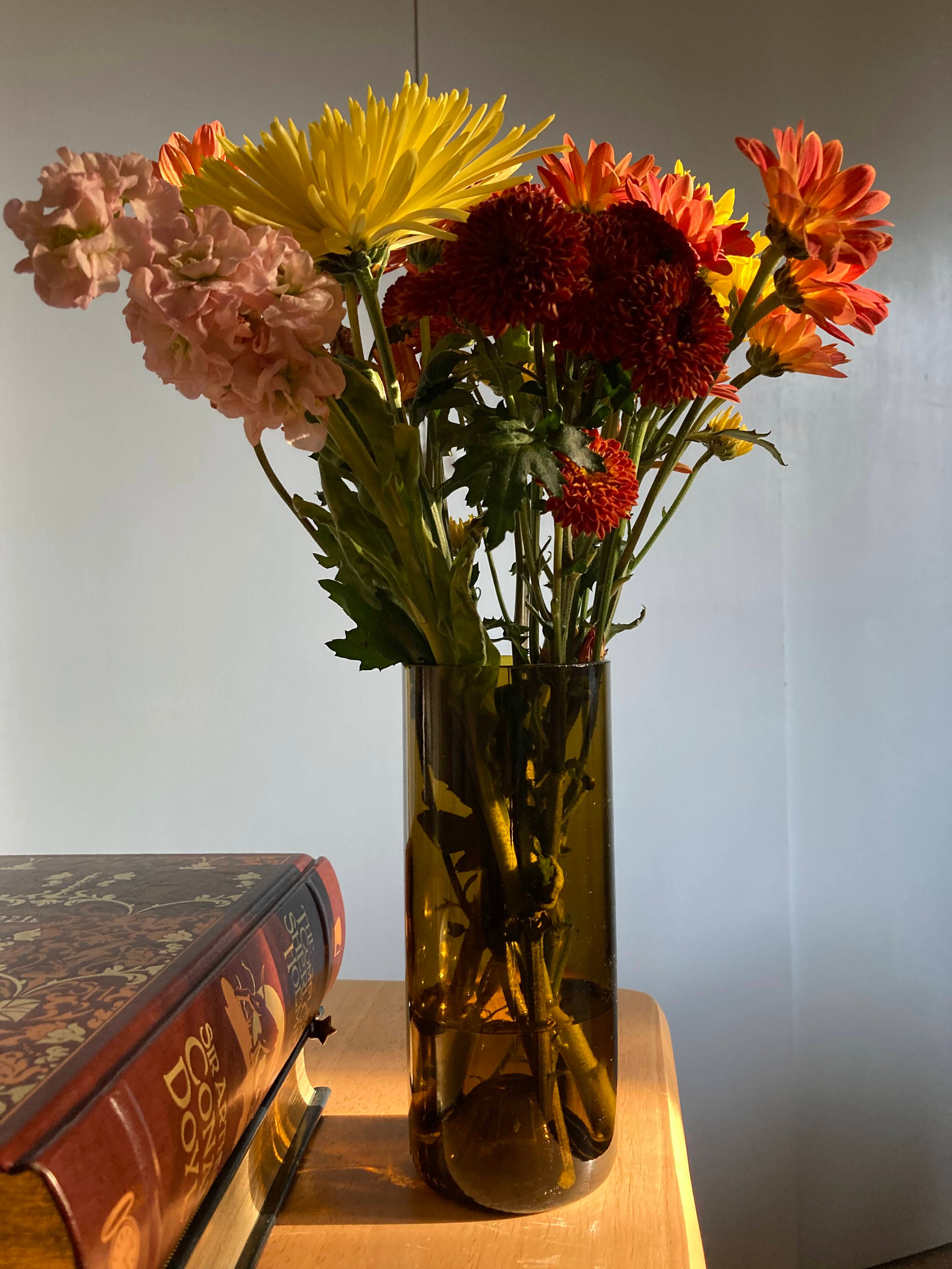 Luminous Green - Cylinder Vase